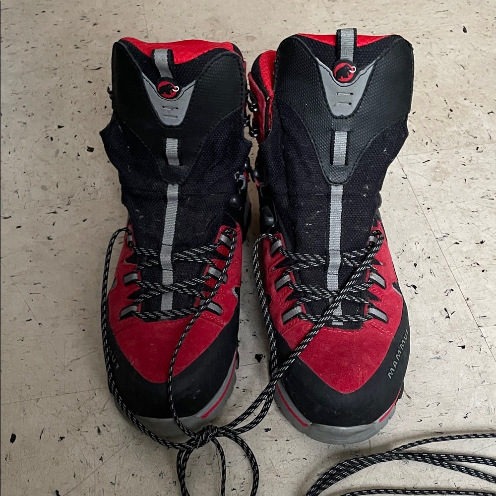 Mammut Black and Red Men's Boots